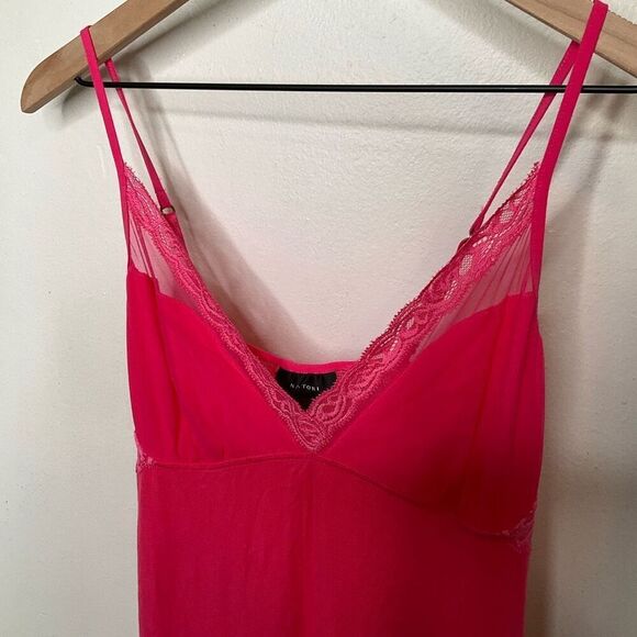 Natori Essentials Lace Nightgown - Picture 3 of 6